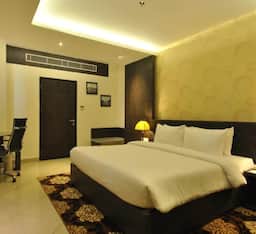 Deluxe Room-DOUBLE